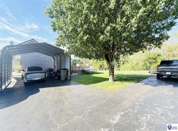 Legion Park Road, Greensburg, Kentucky 42743, ,3 BathroomsBathrooms,For Sale,Legion Park Road,HK24003768 Legion Park Road, Greensburg, Kentucky 42743, ,3 BathroomsBathrooms,For Sale,Legion Park Road,HK24003768