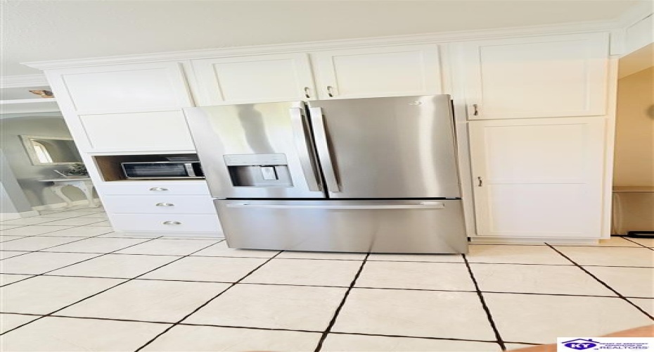 Legion Park Road, Greensburg, Kentucky 42743, ,3 BathroomsBathrooms,For Sale,Legion Park Road,HK24003768