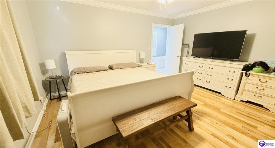 Legion Park Road, Greensburg, Kentucky 42743, ,3 BathroomsBathrooms,For Sale,Legion Park Road,HK24003768