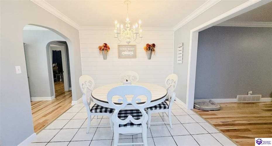 Legion Park Road, Greensburg, Kentucky 42743, ,3 BathroomsBathrooms,For Sale,Legion Park Road,HK24003768