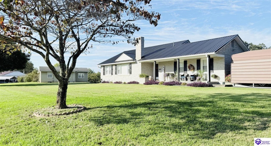 Legion Park Road, Greensburg, Kentucky 42743, ,3 BathroomsBathrooms,For Sale,Legion Park Road,HK24003768