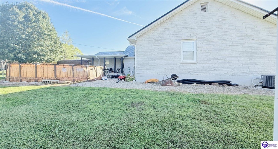 Legion Park Road, Greensburg, Kentucky 42743, ,3 BathroomsBathrooms,For Sale,Legion Park Road,HK24003768