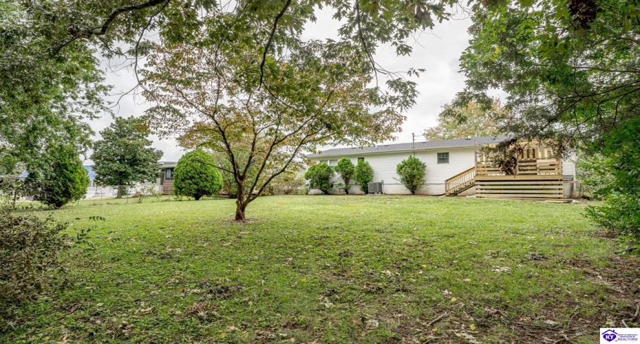 Deering Lane, Radcliff, Kentucky 40160, ,3 BathroomsBathrooms,For Sale,Deering Lane,HK24003773