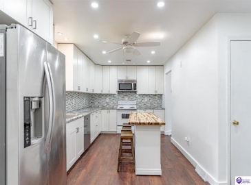 Deering Lane, Radcliff, Kentucky 40160, ,3 BathroomsBathrooms,For Sale,Deering Lane,HK24003773 Deering Lane, Radcliff, Kentucky 40160, ,3 BathroomsBathrooms,For Sale,Deering Lane,HK24003773