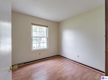 Deering Lane, Radcliff, Kentucky 40160, ,3 BathroomsBathrooms,For Sale,Deering Lane,HK24003773 Deering Lane, Radcliff, Kentucky 40160, ,3 BathroomsBathrooms,For Sale,Deering Lane,HK24003773