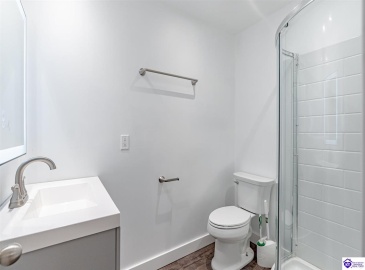 Deering Lane, Radcliff, Kentucky 40160, ,3 BathroomsBathrooms,For Sale,Deering Lane,HK24003773 Deering Lane, Radcliff, Kentucky 40160, ,3 BathroomsBathrooms,For Sale,Deering Lane,HK24003773