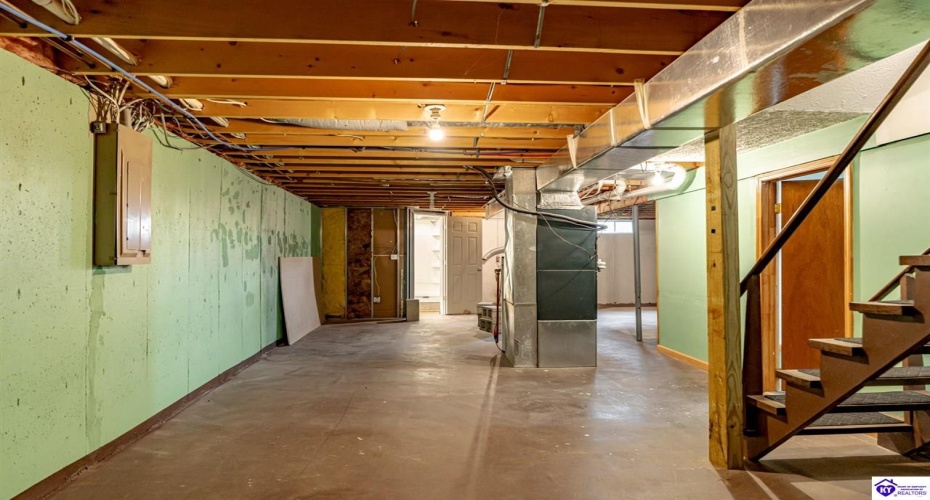 Deering Lane, Radcliff, Kentucky 40160, ,3 BathroomsBathrooms,For Sale,Deering Lane,HK24003773