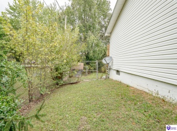 Deering Lane, Radcliff, Kentucky 40160, ,3 BathroomsBathrooms,For Sale,Deering Lane,HK24003773 Deering Lane, Radcliff, Kentucky 40160, ,3 BathroomsBathrooms,For Sale,Deering Lane,HK24003773