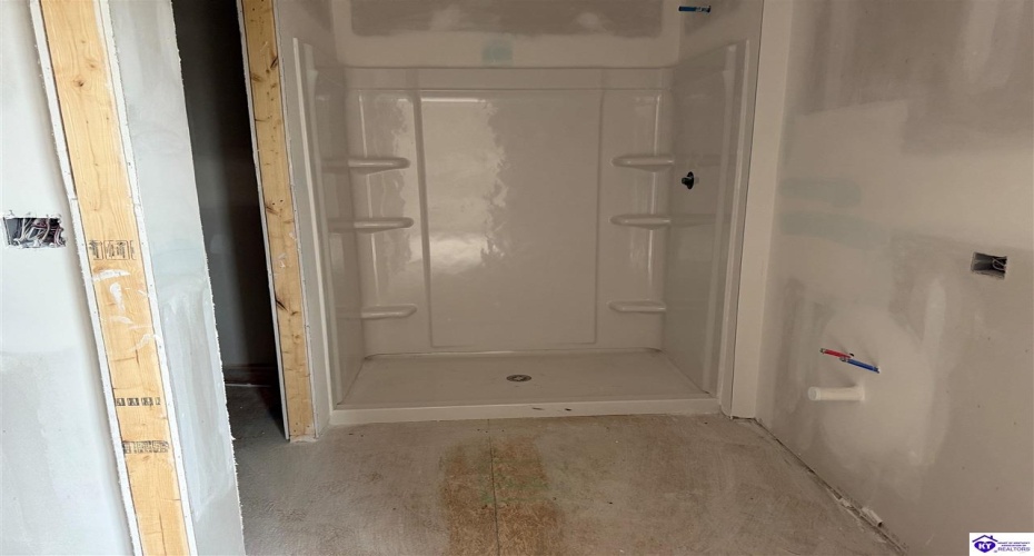 Lehigh Ct, Elizabethtown, Kentucky 42701-0000, ,3 BathroomsBathrooms,For Sale,Lehigh Ct,HK24003774