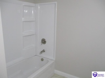 Greer Lane, Bardstown, Kentucky 40004, ,2 BathroomsBathrooms,For Sale,Greer Lane,HK24003775 Greer Lane, Bardstown, Kentucky 40004, ,2 BathroomsBathrooms,For Sale,Greer Lane,HK24003775