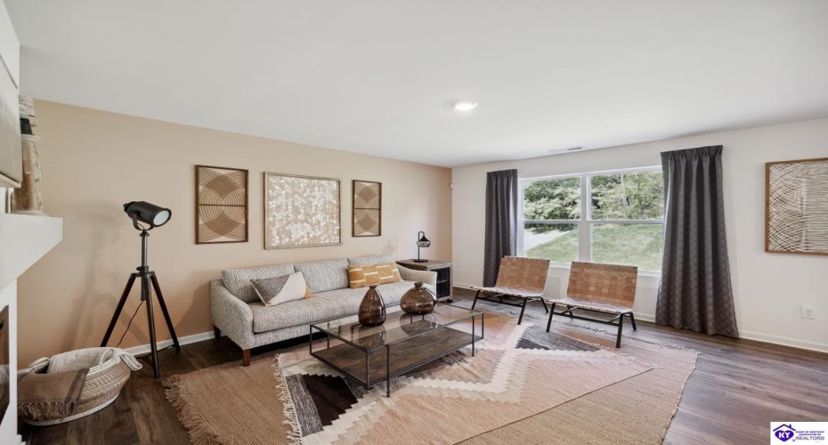 Lehigh Ct, Elizabethtown, Kentucky 42701-0000, ,3 BathroomsBathrooms,For Sale,Lehigh Ct,HK24003777