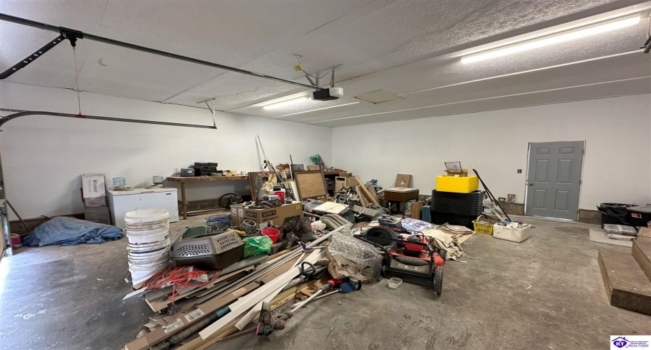 Butler Lane, Custer, Kentucky 40115, ,2 BathroomsBathrooms,For Sale,Butler Lane,HK24003778