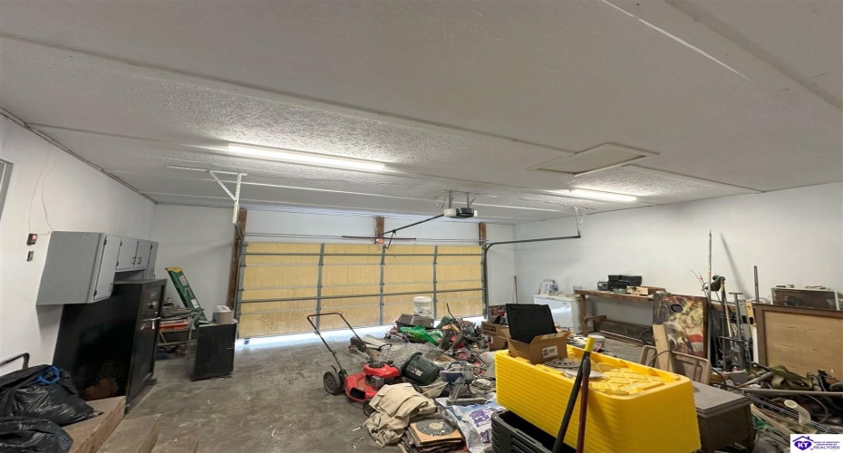 Butler Lane, Custer, Kentucky 40115, ,2 BathroomsBathrooms,For Sale,Butler Lane,HK24003778