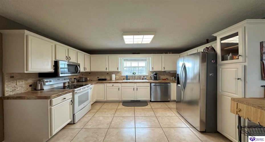 Butler Lane, Custer, Kentucky 40115, ,2 BathroomsBathrooms,For Sale,Butler Lane,HK24003778