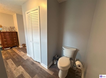 Butler Lane, Custer, Kentucky 40115, ,2 BathroomsBathrooms,For Sale,Butler Lane,HK24003778 Butler Lane, Custer, Kentucky 40115, ,2 BathroomsBathrooms,For Sale,Butler Lane,HK24003778