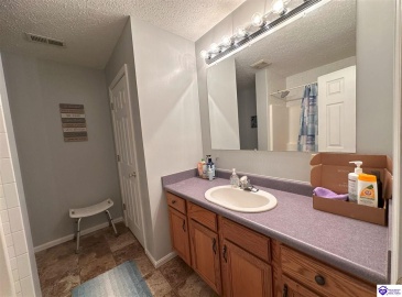 Butler Lane, Custer, Kentucky 40115, ,2 BathroomsBathrooms,For Sale,Butler Lane,HK24003778 Butler Lane, Custer, Kentucky 40115, ,2 BathroomsBathrooms,For Sale,Butler Lane,HK24003778