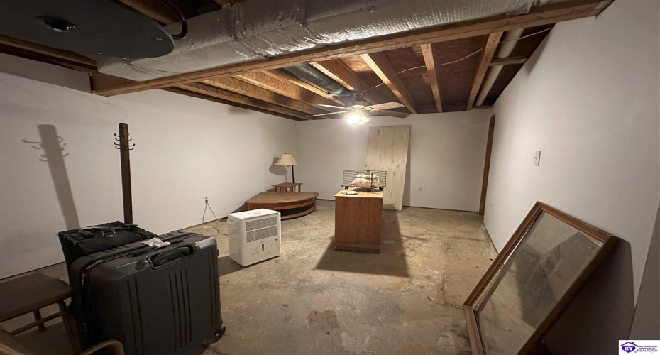 Butler Lane, Custer, Kentucky 40115, ,2 BathroomsBathrooms,For Sale,Butler Lane,HK24003778