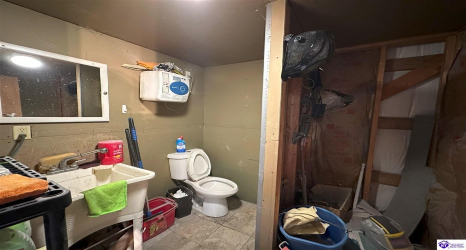 Butler Lane, Custer, Kentucky 40115, ,2 BathroomsBathrooms,For Sale,Butler Lane,HK24003778