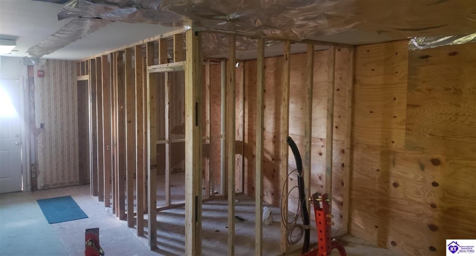 Lincoln Trail Boulevard, Radcliff, Kentucky 40160, ,For Sale,Lincoln Trail Boulevard,HK24000924