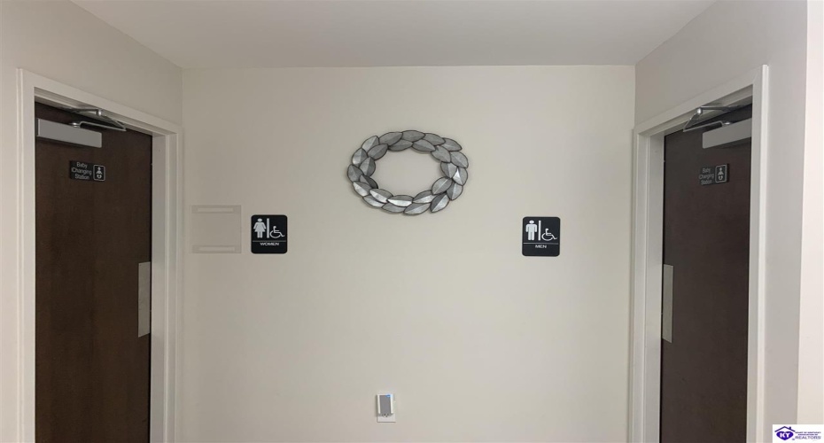 Lincoln Trail Boulevard, Radcliff, Kentucky 40160, ,For Sale,Lincoln Trail Boulevard,HK24000924