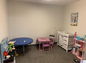 Lincoln Trail Boulevard, Radcliff, Kentucky 40160, ,For Sale,Lincoln Trail Boulevard,HK24000924 Lincoln Trail Boulevard, Radcliff, Kentucky 40160, ,For Sale,Lincoln Trail Boulevard,HK24000924