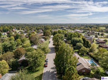 El Dorado Drive, Elizabethtown, Kentucky 42701, ,3 BathroomsBathrooms,For Sale,El Dorado Drive,HK24003783 El Dorado Drive, Elizabethtown, Kentucky 42701, ,3 BathroomsBathrooms,For Sale,El Dorado Drive,HK24003783