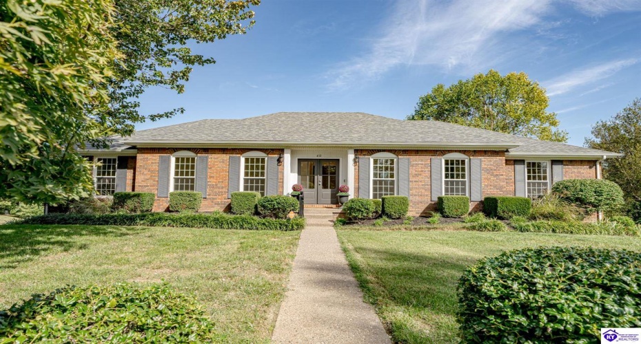 El Dorado Drive, Elizabethtown, Kentucky 42701, ,3 BathroomsBathrooms,For Sale,El Dorado Drive,HK24003783