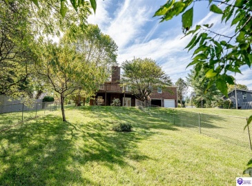 El Dorado Drive, Elizabethtown, Kentucky 42701, ,3 BathroomsBathrooms,For Sale,El Dorado Drive,HK24003783 El Dorado Drive, Elizabethtown, Kentucky 42701, ,3 BathroomsBathrooms,For Sale,El Dorado Drive,HK24003783