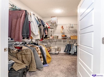 Marian Court, Elizabethtown, Kentucky 42701, ,2 BathroomsBathrooms,For Sale,Marian Court,HK24003784 Marian Court, Elizabethtown, Kentucky 42701, ,2 BathroomsBathrooms,For Sale,Marian Court,HK24003784