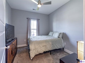 Marian Court, Elizabethtown, Kentucky 42701, ,2 BathroomsBathrooms,For Sale,Marian Court,HK24003784 Marian Court, Elizabethtown, Kentucky 42701, ,2 BathroomsBathrooms,For Sale,Marian Court,HK24003784