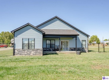 Marian Court, Elizabethtown, Kentucky 42701, ,2 BathroomsBathrooms,For Sale,Marian Court,HK24003784 Marian Court, Elizabethtown, Kentucky 42701, ,2 BathroomsBathrooms,For Sale,Marian Court,HK24003784