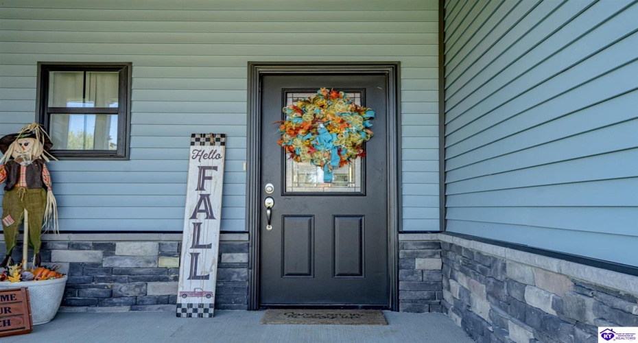 Marian Court, Elizabethtown, Kentucky 42701, ,2 BathroomsBathrooms,For Sale,Marian Court,HK24003784