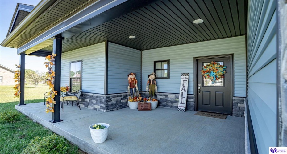 Marian Court, Elizabethtown, Kentucky 42701, ,2 BathroomsBathrooms,For Sale,Marian Court,HK24003784