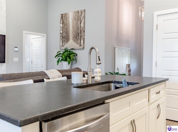 Marian Court, Elizabethtown, Kentucky 42701, ,2 BathroomsBathrooms,For Sale,Marian Court,HK24003784 Marian Court, Elizabethtown, Kentucky 42701, ,2 BathroomsBathrooms,For Sale,Marian Court,HK24003784