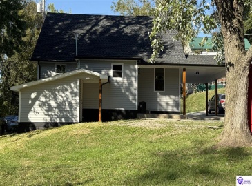 E Hodgenville Ave, Greensburg, Kentucky 42743, ,2 BathroomsBathrooms,For Sale,E Hodgenville Ave,HK24003786 E Hodgenville Ave, Greensburg, Kentucky 42743, ,2 BathroomsBathrooms,For Sale,E Hodgenville Ave,HK24003786