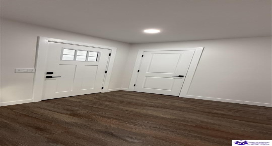 E Hodgenville Ave, Greensburg, Kentucky 42743, ,2 BathroomsBathrooms,For Sale,E Hodgenville Ave,HK24003786