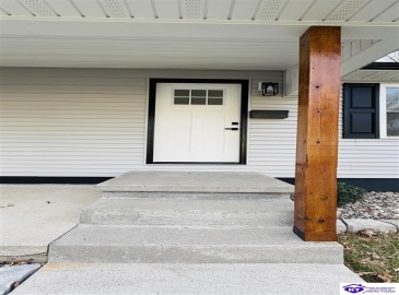 E Hodgenville Ave, Greensburg, Kentucky 42743, ,2 BathroomsBathrooms,For Sale,E Hodgenville Ave,HK24003786 E Hodgenville Ave, Greensburg, Kentucky 42743, ,2 BathroomsBathrooms,For Sale,E Hodgenville Ave,HK24003786