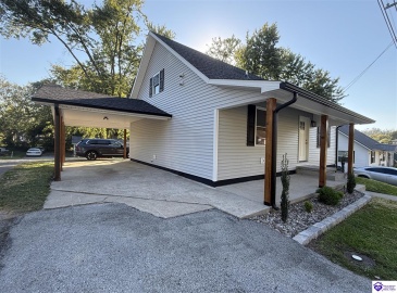 E Hodgenville Ave, Greensburg, Kentucky 42743, ,2 BathroomsBathrooms,For Sale,E Hodgenville Ave,HK24003786 E Hodgenville Ave, Greensburg, Kentucky 42743, ,2 BathroomsBathrooms,For Sale,E Hodgenville Ave,HK24003786