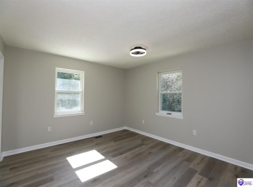 Deer Haven Drive, Elizabethtown, Kentucky 42701, ,3 BathroomsBathrooms,For Sale,Deer Haven Drive,HK24003789 Deer Haven Drive, Elizabethtown, Kentucky 42701, ,3 BathroomsBathrooms,For Sale,Deer Haven Drive,HK24003789