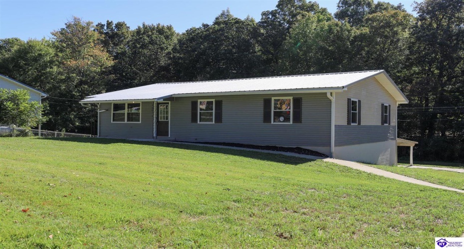 Deer Haven Drive, Elizabethtown, Kentucky 42701, ,3 BathroomsBathrooms,For Sale,Deer Haven Drive,HK24003789
