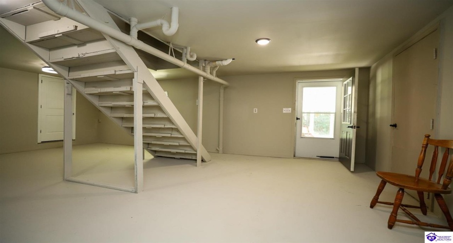 Deer Haven Drive, Elizabethtown, Kentucky 42701, ,3 BathroomsBathrooms,For Sale,Deer Haven Drive,HK24003789