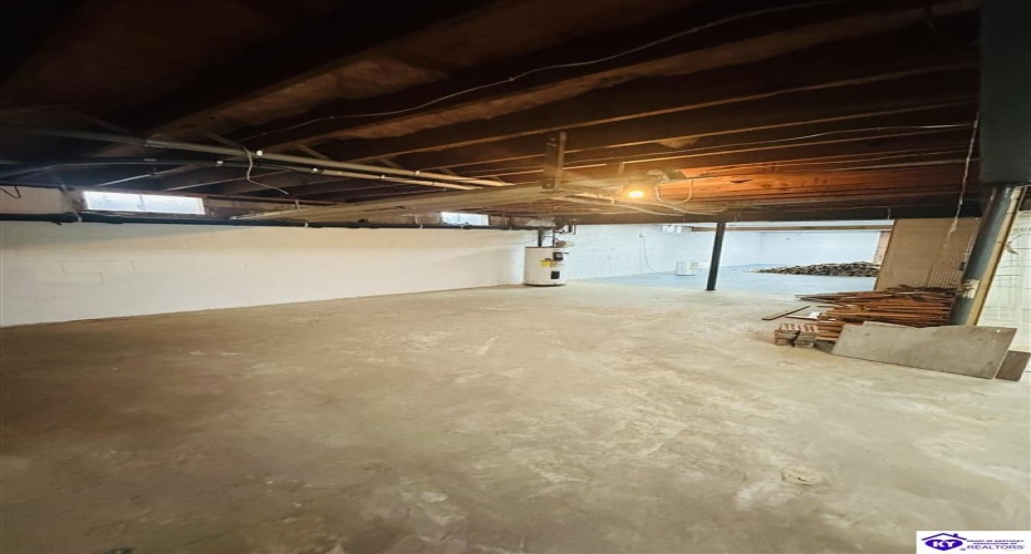 Robinson Avenue, Campbellsville, Kentucky 42718, ,3 BathroomsBathrooms,For Sale,Robinson Avenue,HK24003794