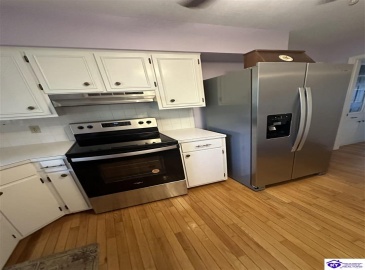 Robinson Avenue, Campbellsville, Kentucky 42718, ,3 BathroomsBathrooms,For Sale,Robinson Avenue,HK24003794 Robinson Avenue, Campbellsville, Kentucky 42718, ,3 BathroomsBathrooms,For Sale,Robinson Avenue,HK24003794