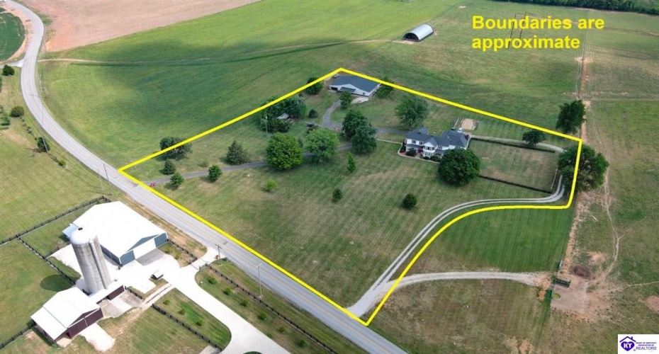 St John Road, Elizabethtown, Kentucky 42701, ,4 BathroomsBathrooms,For Sale,St John Road,HK24003601