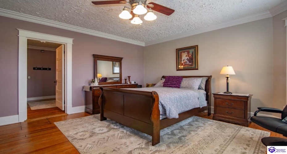 St John Road, Elizabethtown, Kentucky 42701, ,4 BathroomsBathrooms,For Sale,St John Road,HK24003601