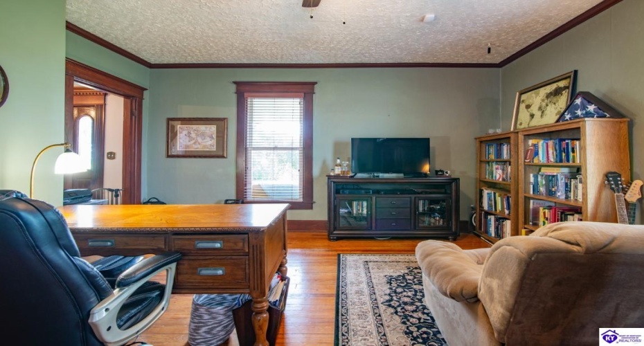 St John Road, Elizabethtown, Kentucky 42701, ,4 BathroomsBathrooms,For Sale,St John Road,HK24003601