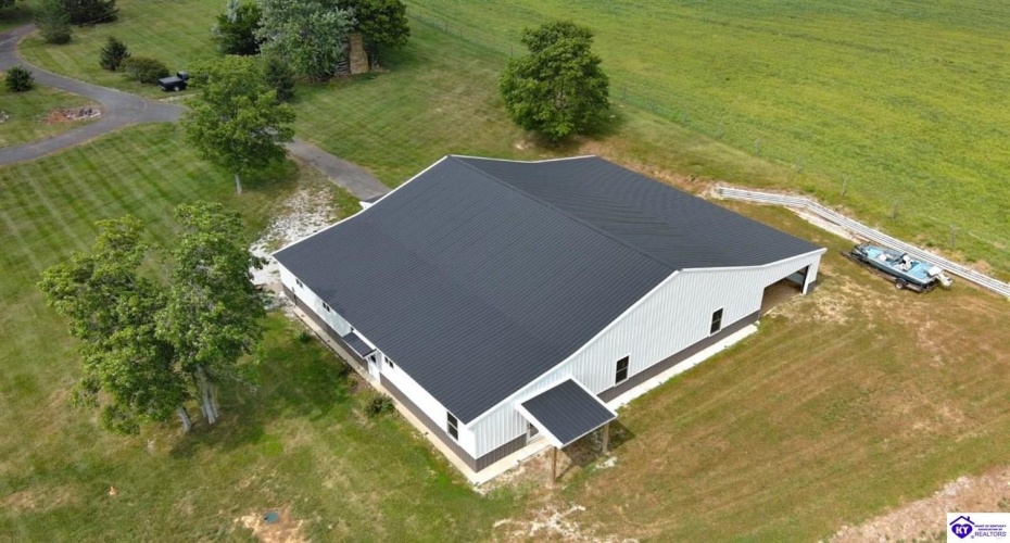 St John Road, Elizabethtown, Kentucky 42701, ,4 BathroomsBathrooms,For Sale,St John Road,HK24003601