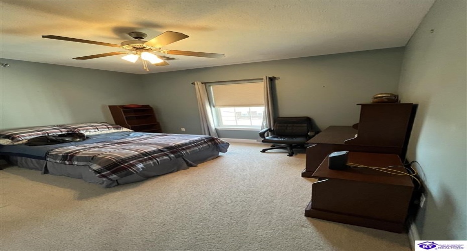 Chase Way, Elizabethtown, Kentucky 42701, ,2 BathroomsBathrooms,For Sale,Chase Way,HK24003795 Chase Way, Elizabethtown, Kentucky 42701, ,2 BathroomsBathrooms,For Sale,Chase Way,HK24003795