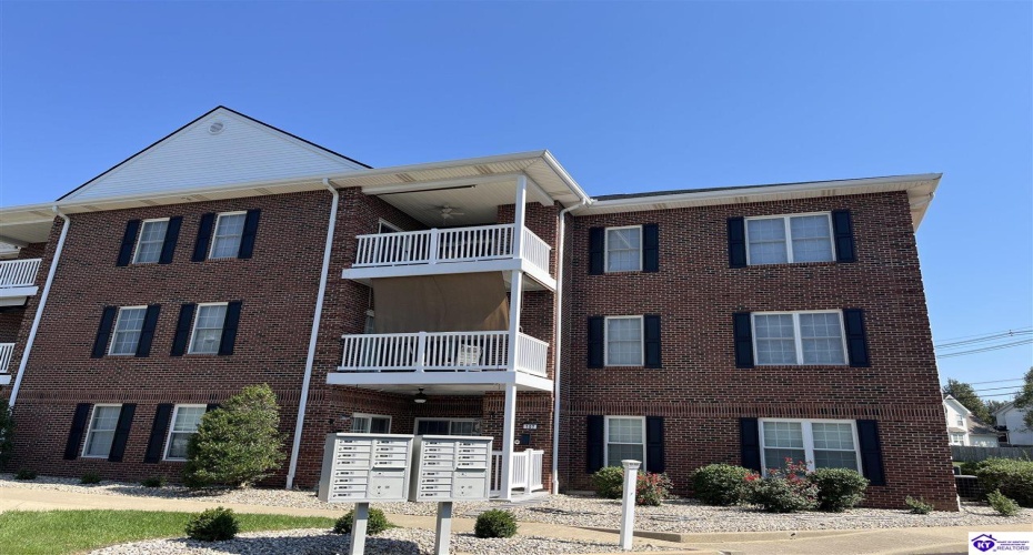 Chase Way, Elizabethtown, Kentucky 42701, ,2 BathroomsBathrooms,For Sale,Chase Way,HK24003795 Chase Way, Elizabethtown, Kentucky 42701, ,2 BathroomsBathrooms,For Sale,Chase Way,HK24003795