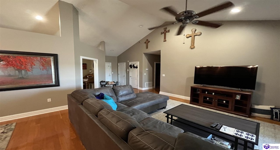 Chase Way, Elizabethtown, Kentucky 42701, ,2 BathroomsBathrooms,For Sale,Chase Way,HK24003795 Chase Way, Elizabethtown, Kentucky 42701, ,2 BathroomsBathrooms,For Sale,Chase Way,HK24003795